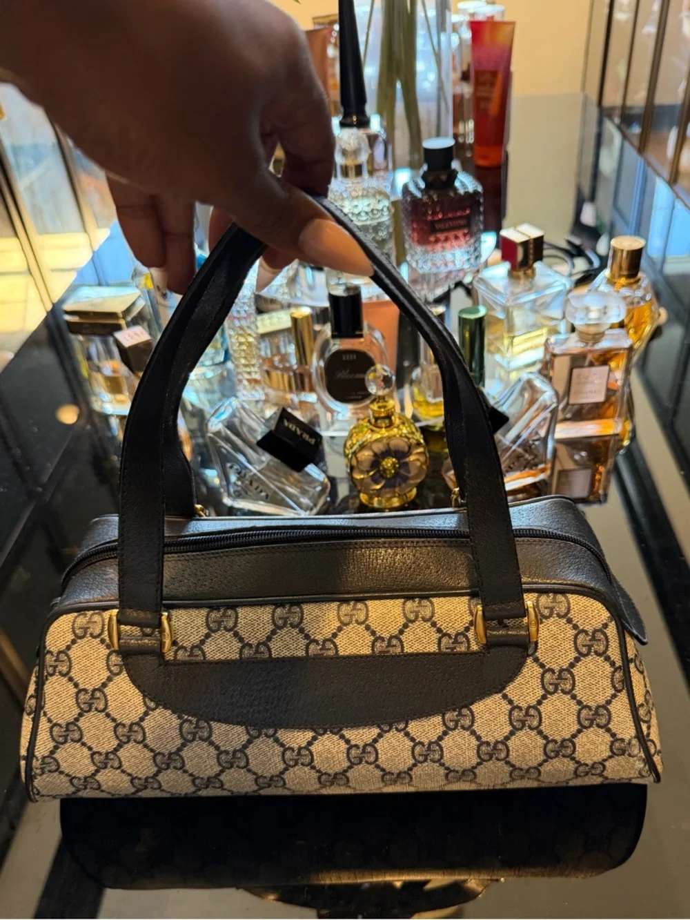Rare Find Vintage Gucci Blue/Gray GG Top-Handle Bag with Blue Trim - Picture 3 of 7